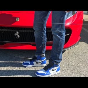 Meet your Posher, Cesar